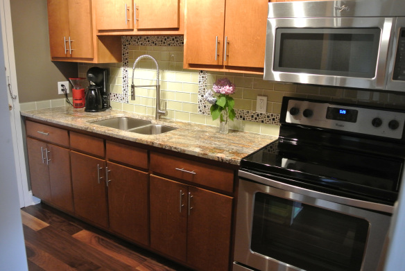 The finished kitchen!!!!! Raise your hand if you love it!!!