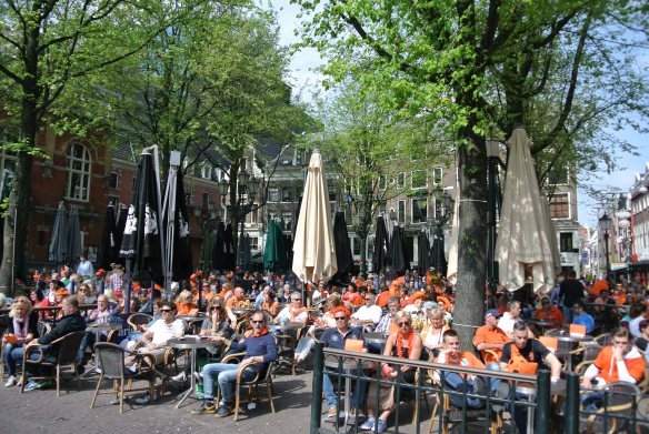 Good spot for people watching!